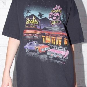 Rita Al's Burgers oversized Top